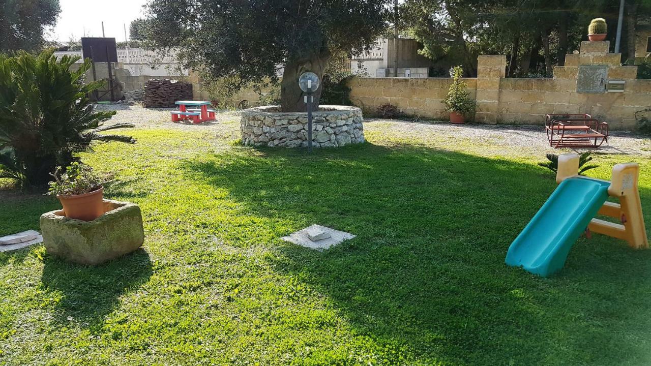 Villa Il Casale Di Zio Marco à Torre Chianca Extérieur photo