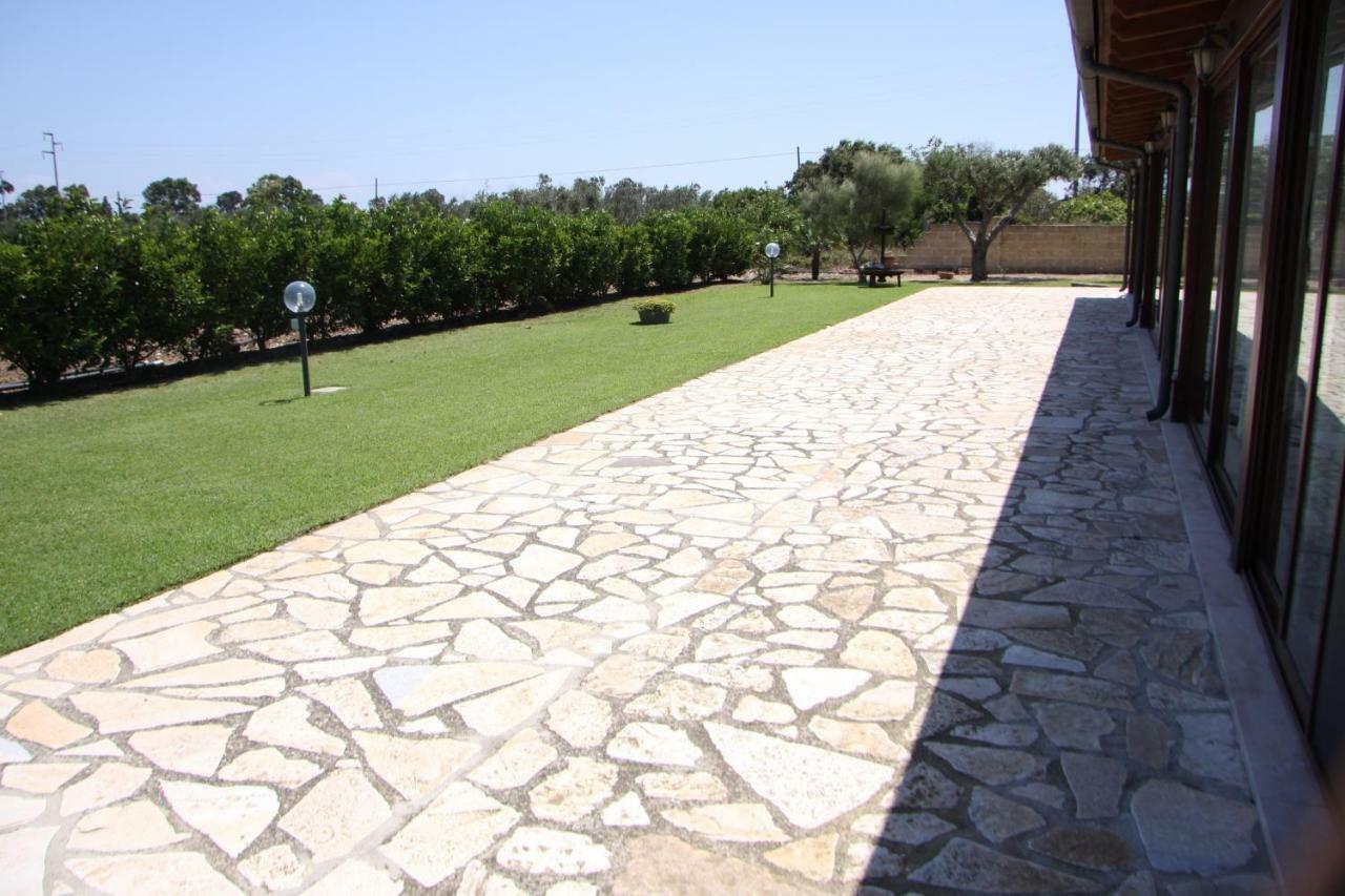 Villa Il Casale Di Zio Marco à Torre Chianca Extérieur photo