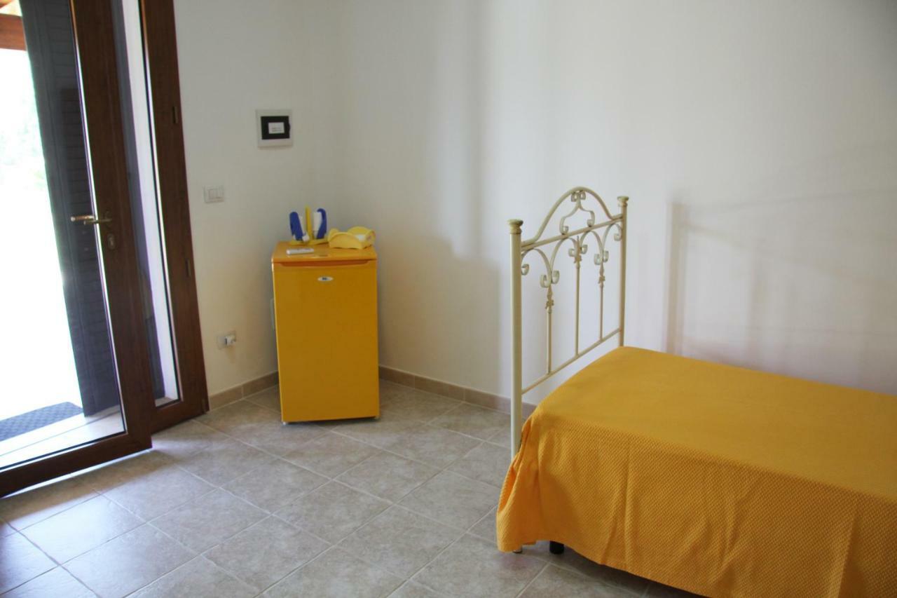 Villa Il Casale Di Zio Marco à Torre Chianca Extérieur photo